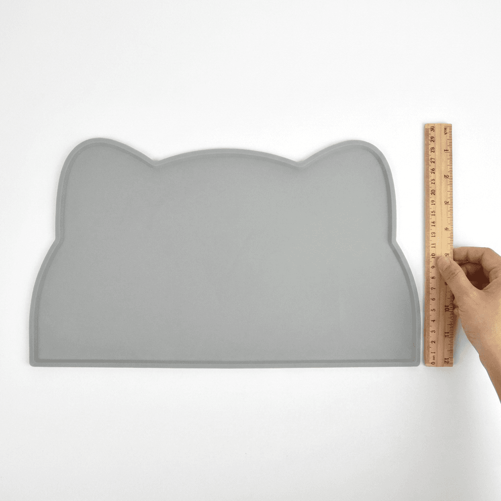 Silicone Pet Feeding Mat – Mess-Free Mealtimes with Waterproof Design — for dogs and cats — view 5 of 7